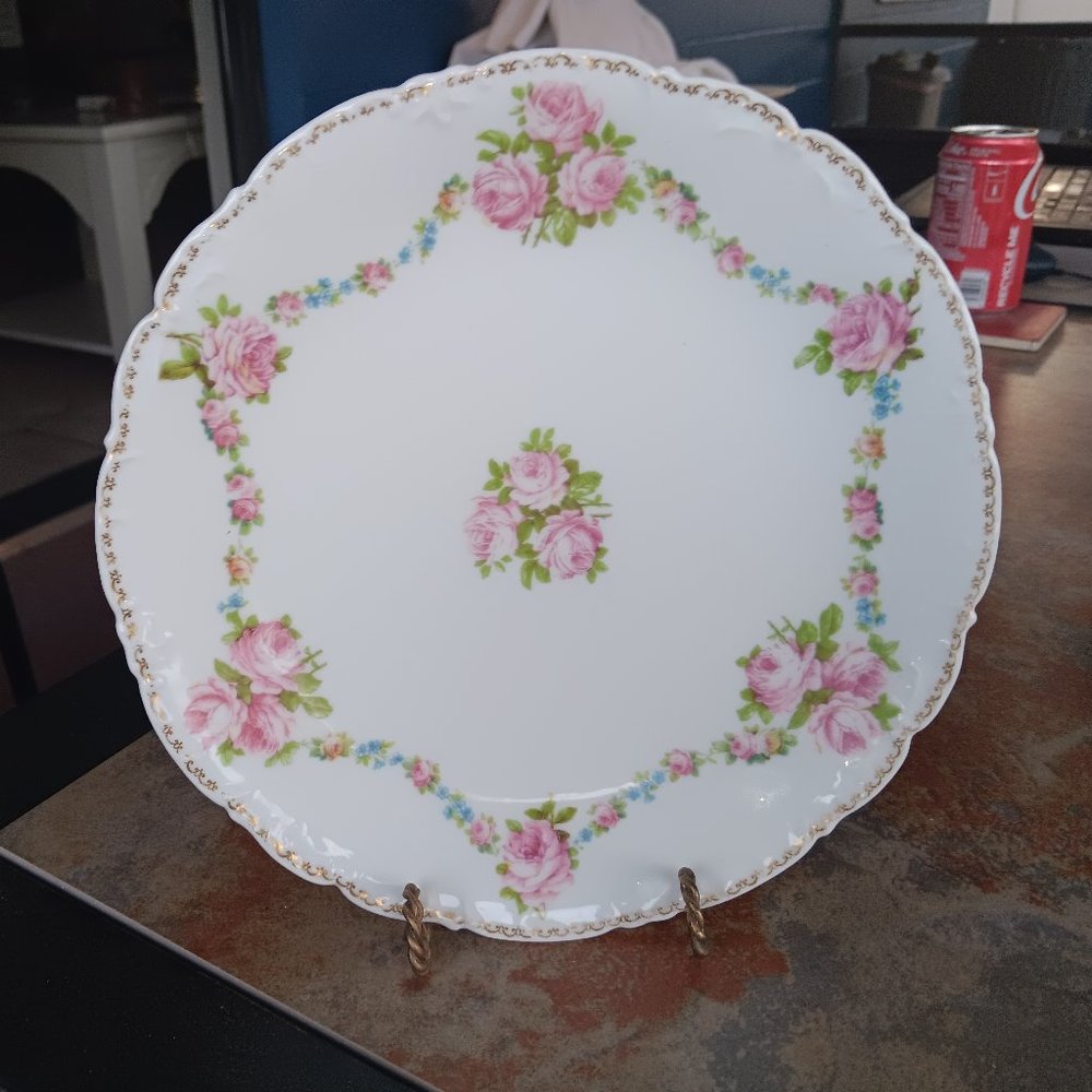 Davis Callamore & Co. LTD plate.  8 5/8"  Diamater